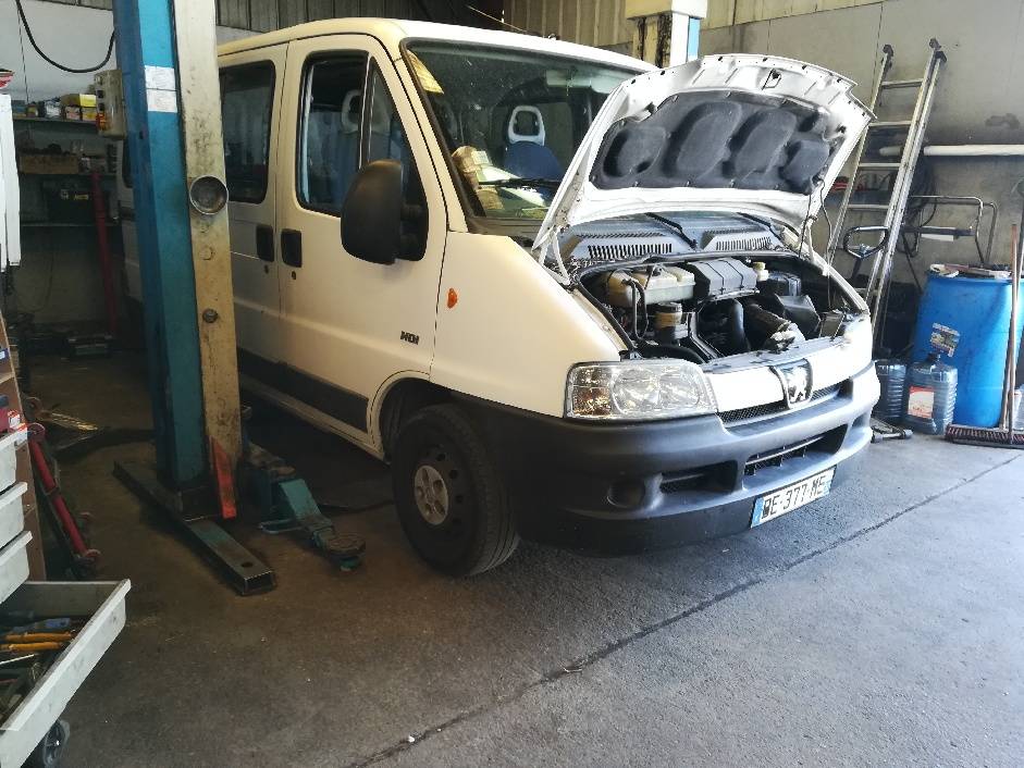 Garage automobile réparation