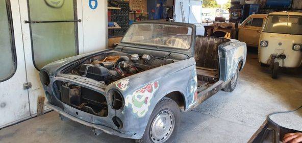 Restauration 403 cabriolet